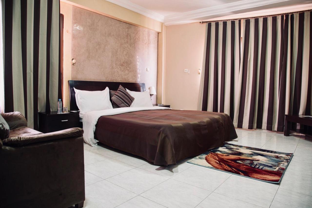 Hotel Iman Nouakchott Kültér fotó